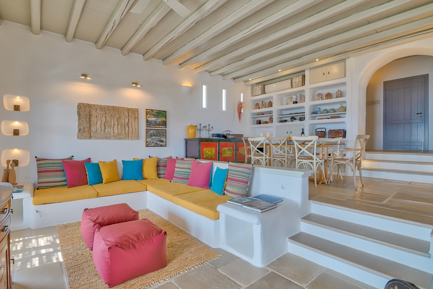 ANTIPAROS