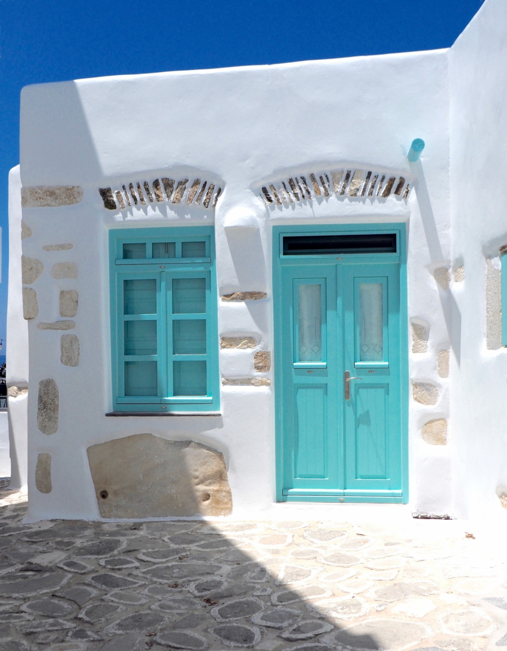 PAROIKIA 2